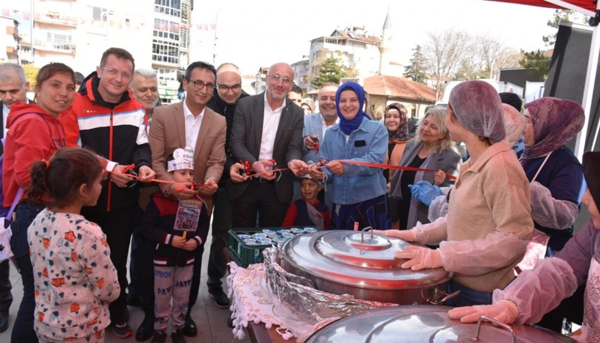 &ldquo;Gazze&rsquo;ye Umut Olalım&rdquo; Kampanyası Karaman&rsquo;da Yoğun İlgi G&ouml;rd&uuml;
