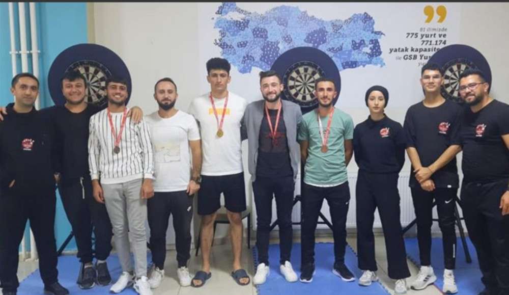 GSB KARAMAN YURTLARINDA DART TURNUVASI HEYECANI BAŞLADI