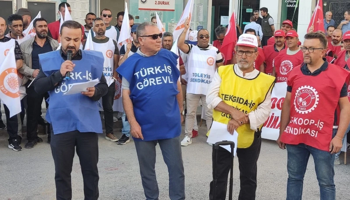 "Hayat pahalılığı karşısında maaşlarımız buharlaşıyor"