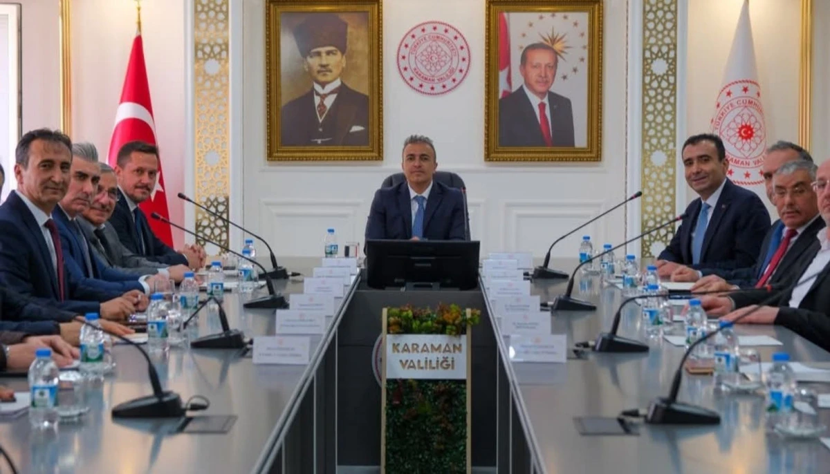 T&Uuml;RK DİL BAYRAMI VE YUNUS EMRE'Yİ ANMA ETKİNLİĞİ HAZIRLIK TOPLANTISI YAPILDI